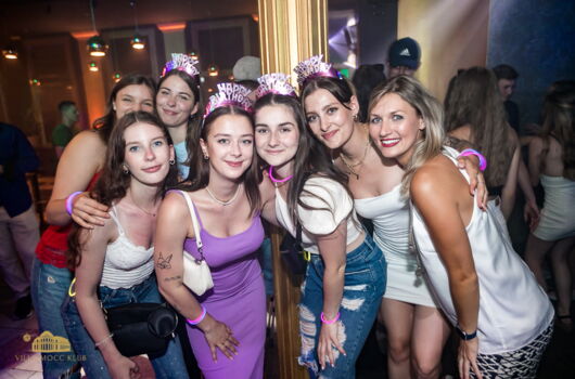 Forever Young - die 80er & 90er Party
