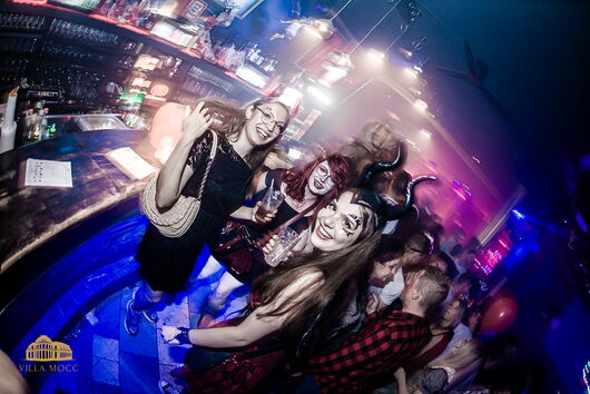 251101_halloween3-57.jpg