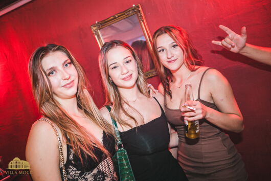 IMG_9775.jpg